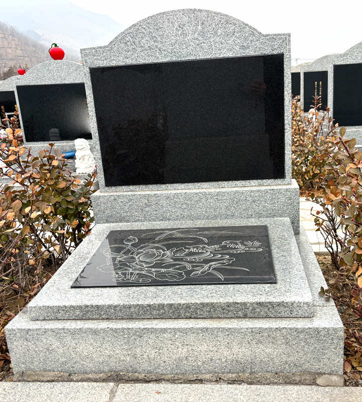 永安一区 莲花碑  178000.jpg